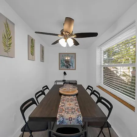 Biscayne Shore #2 - 3 2 - Charming And Tropical